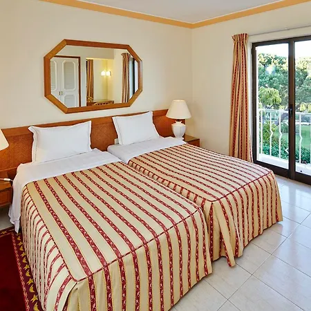 Four Seasons Resort 4*