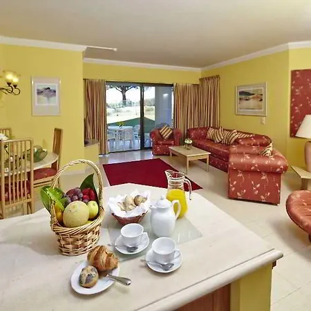 Resort Four Seasons 4*