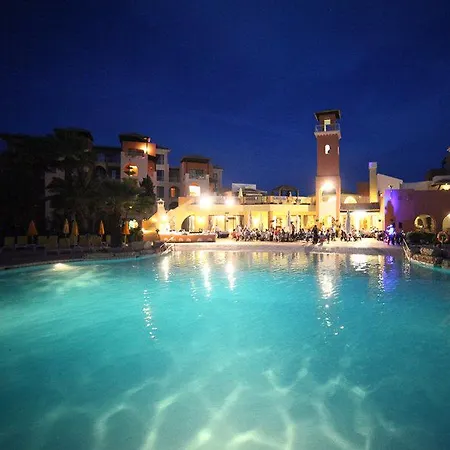 Resort Four Seasons 4*