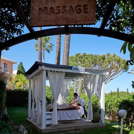 Four Seasons Resort