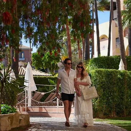 Resort Four Seasons