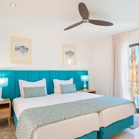 Four Seasons Rezort 4*