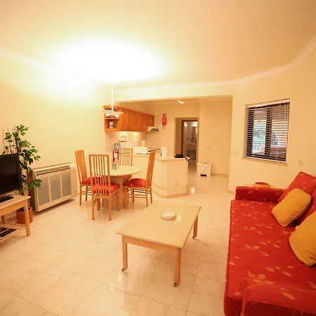 Resort Four Seasons 4*
