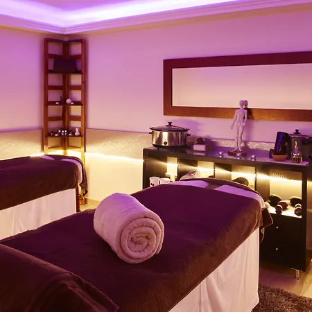 Four Seasons 4* فيلامورا