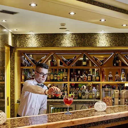 フォー シーズンズ