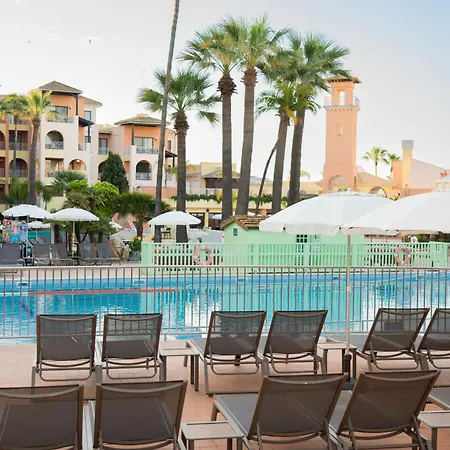 Four Seasons Resort 4*