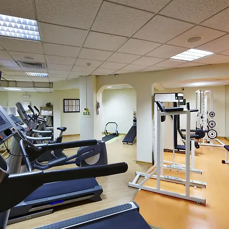 フォー シーズンズ ヴィラモウラ