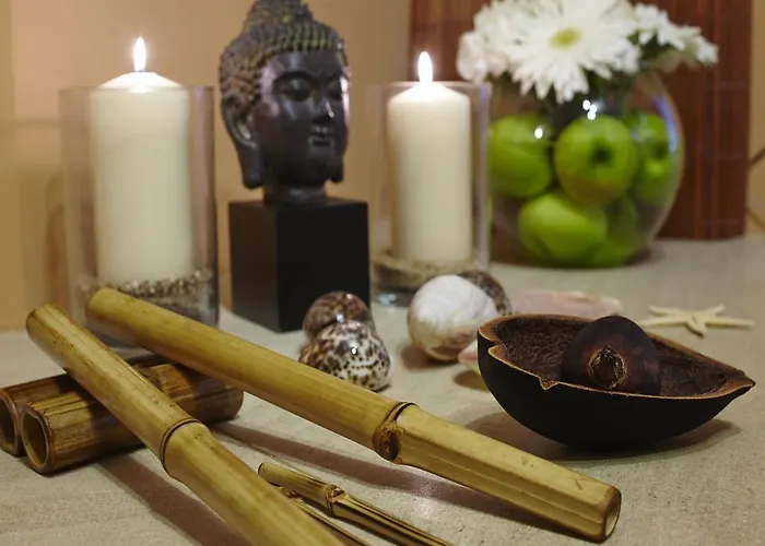 Four Seasons منتجع 4*