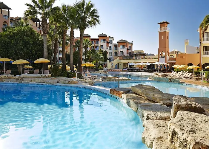 Four Seasons Θέρετρο Βιλαμούρα