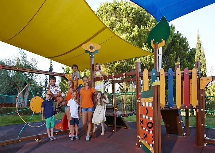 Four Seasons منتجع فيلامورا