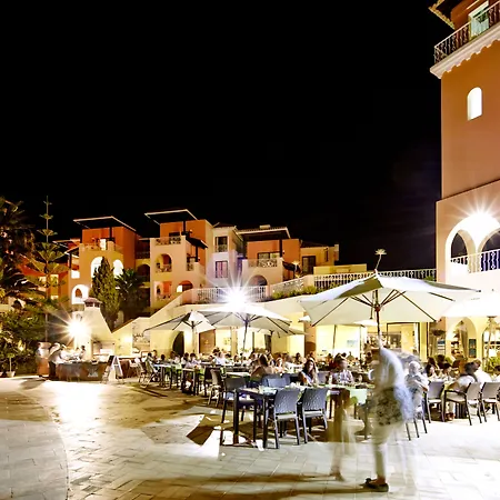 Üdülőközpont Four Seasons