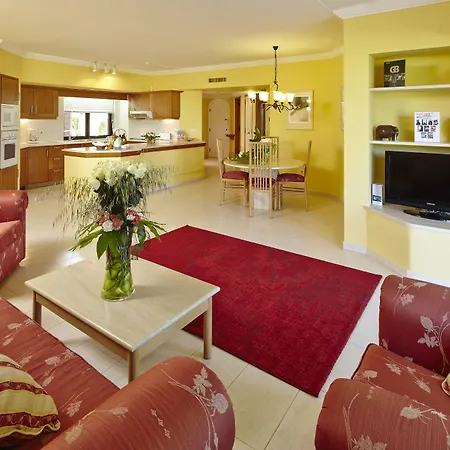 Four Seasons Resort 4*